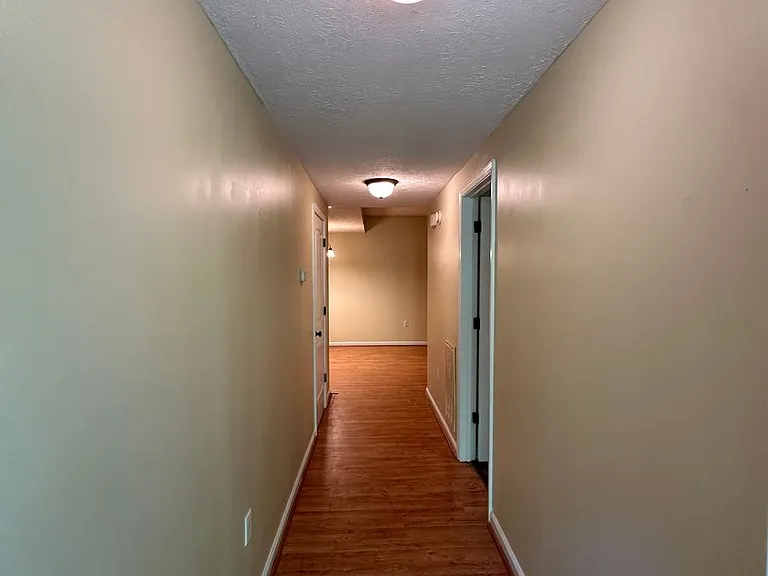 5698C Colonial Hwy — Photo 6