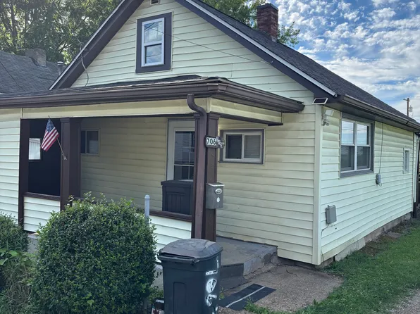 706 1/2 Ewing St, Washington, PA 15301