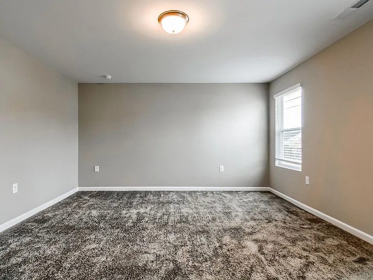 3917 Eccles Ln — Photo 8