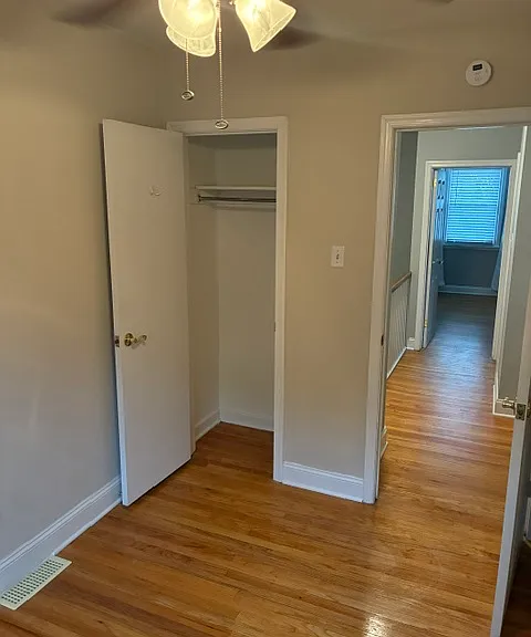 3451 Ainslie St — Photo 11