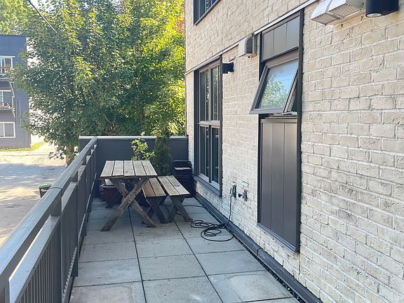 4th image of 1716 Napier St