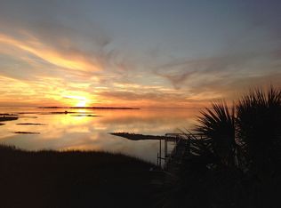 12890 Jernigan Ave, Cedar Key, FL 32625