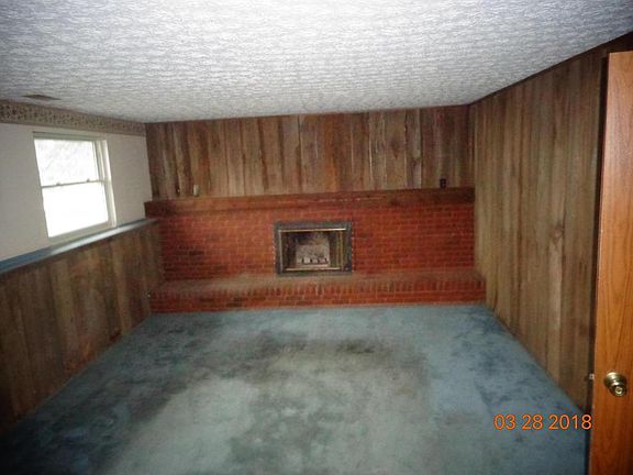 4th image of 308 Idlebrook Pl
