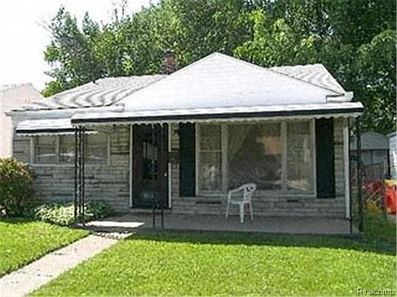 1528 Goulson Front Exterior
