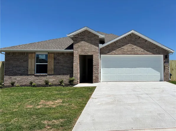 208 Ruggles St, Pea Ridge, AR 72751