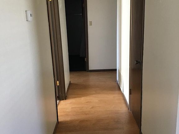 3rd image of 1017 N Wells St