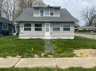 2304 E Memorial Dr #1, Muncie, IN 47302