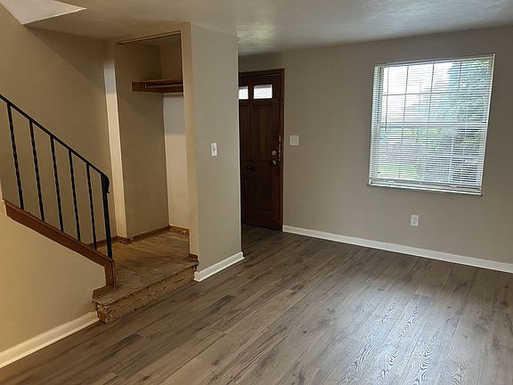 4th image of 7801 Lloyd Ave APT 101