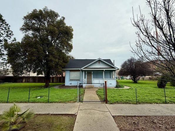 152 N Shasta St