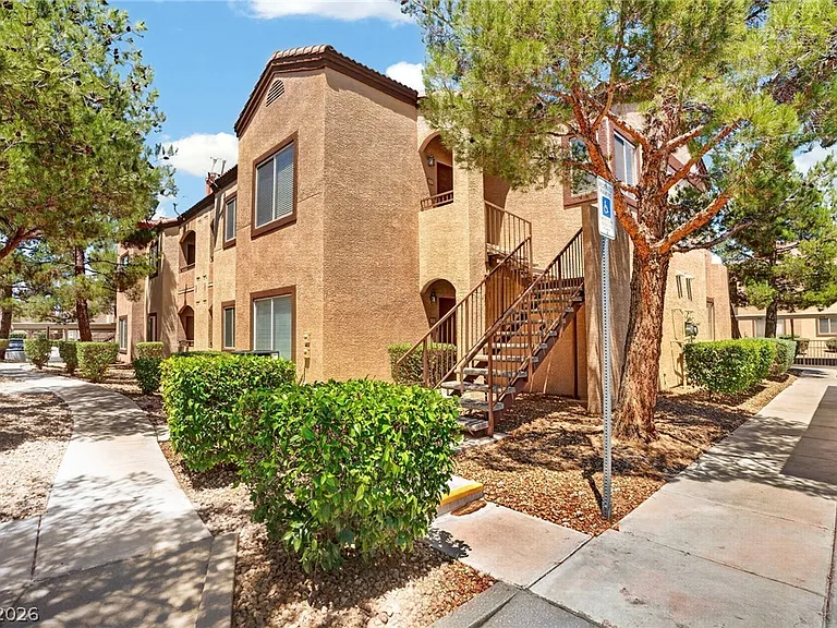9580 W Reno Ave #236 — Photo 3