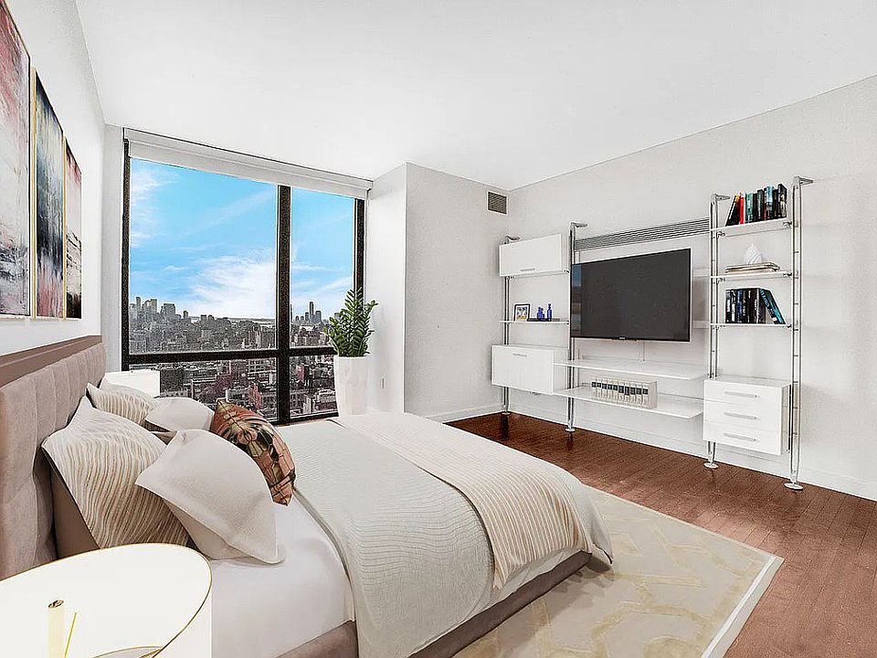 1st image of 101 W 24th St APT 27B