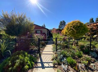 1047-1049 Noel Dr #3, Menlo Park, CA 94025