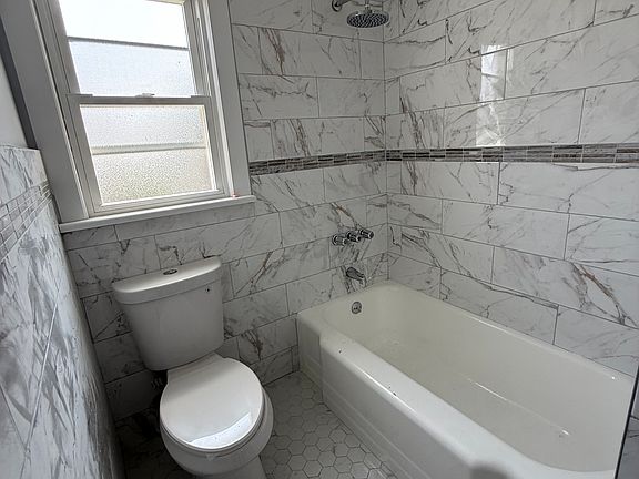 3rd image of 35 Eastview Ave Floor 2