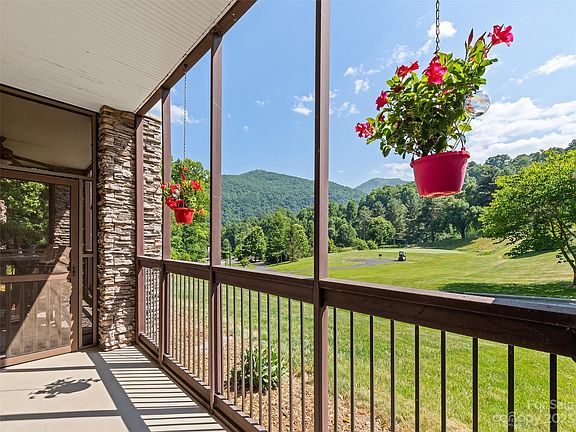 2nd image of 1659 Country Club Dr #D102