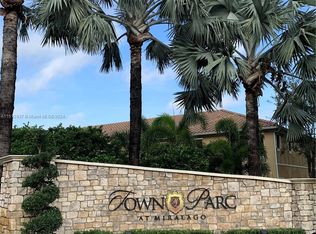 9599 Town Parc Cir S, Parkland, FL 33076