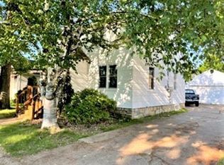 1230 S 9th Ave, Wausau, WI 54401