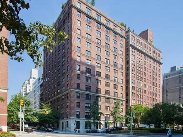 1060 Park Avenue image 6 of 6