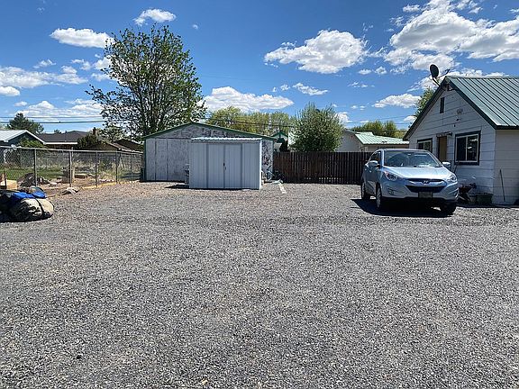 Tons of parking or place to 