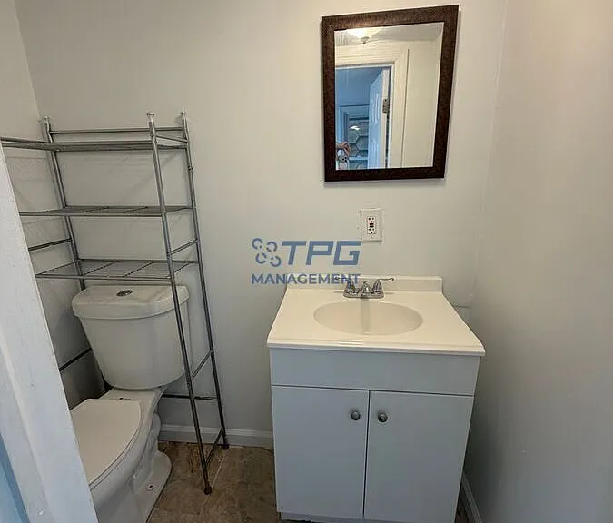 540 Marshall St #2 — Photo 5