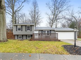 4251 Kenneth Rd, Stow, OH 44224