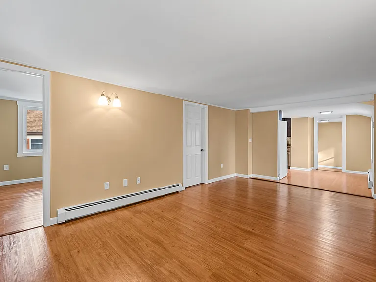 15 Jefferson St #2 — Photo 17