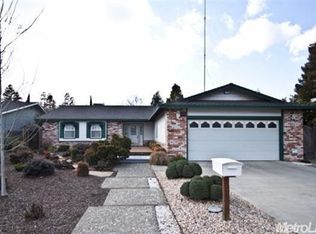 1121 Nut Tree Ln, Modesto, CA 95355