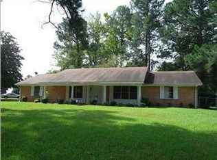 5947 Woodhaven Rd, Jackson, MS 39206
