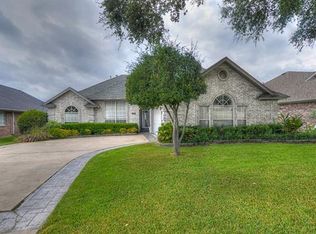 10804 Broken Arrow Trl, Fort Worth, TX 76108