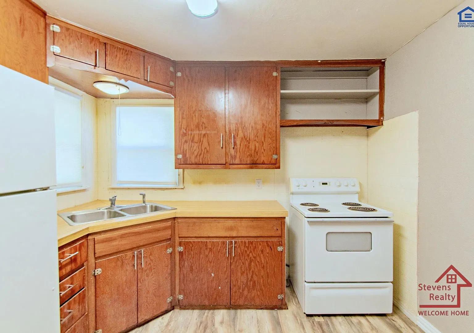 $250 off first months rent! | Embrace Urban Oasis Living — Photo 3