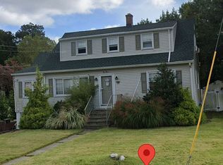 130 Overlook Ave, North Haledon, NJ 07508