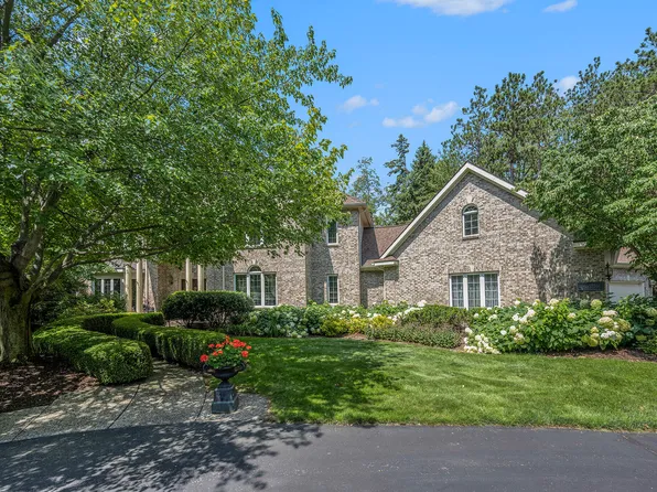 67 Nettlesworth Way NE, Grand Rapids, MI 49546