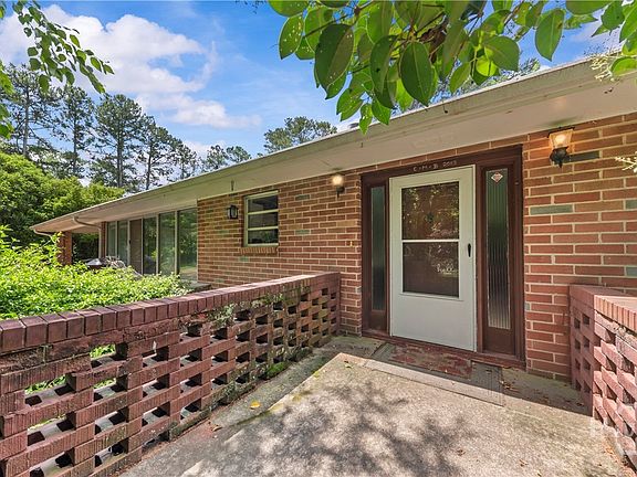 2nd image of 679 New Hope Road