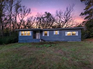 422 Stone St, Mineola, TX 75773