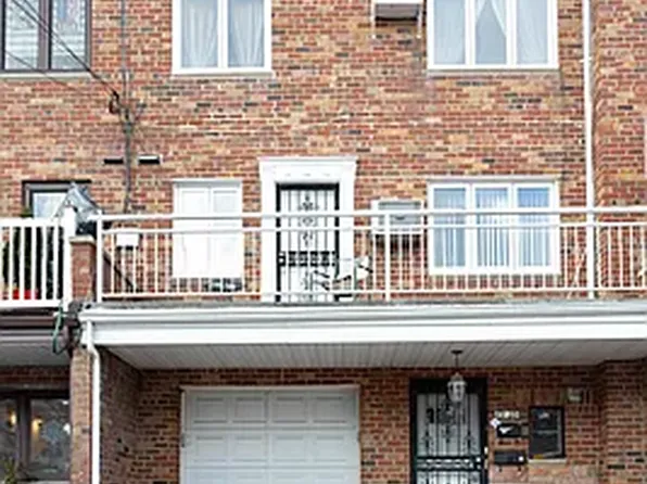 7225 60th Ave, Maspeth, NY 11378