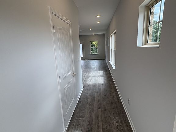 4th image of 416 Slugger St Lot 40
