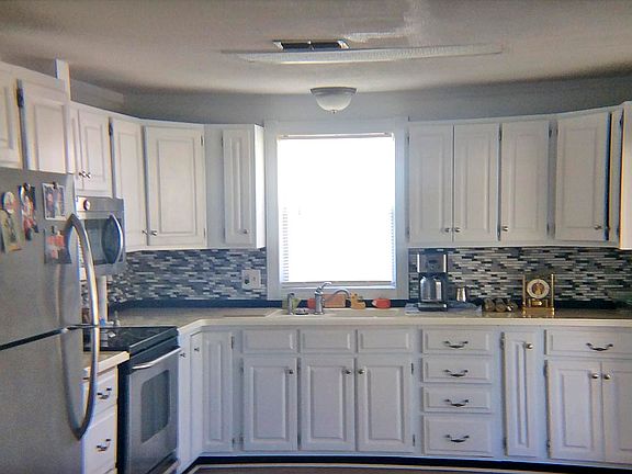 2nd image of 385 E Palm Valley Dr #207