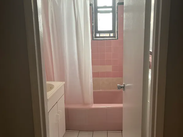 2909 Ocean Avenue image 4 of 5