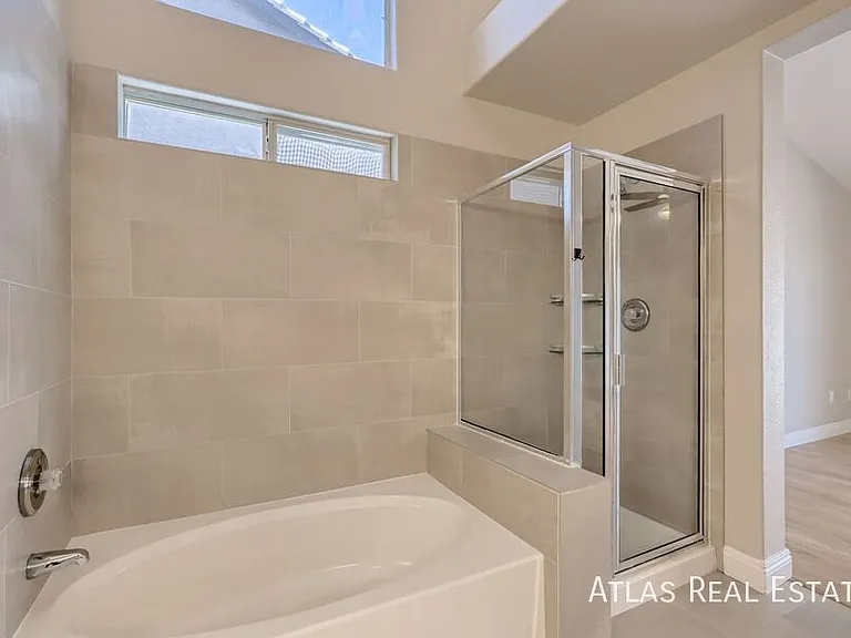 7824 White Grass Ave — Photo 19