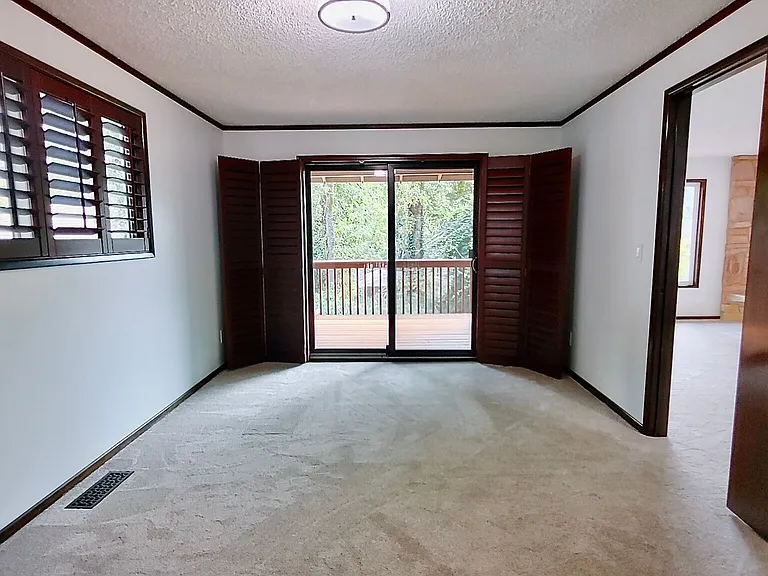 4470 Lakeview Blvd — Photo 23