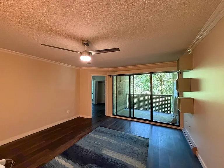1210 Pacific St — Photo 11