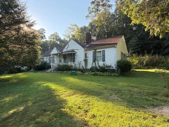 305 Crest Cir, Jasper, AL 35501