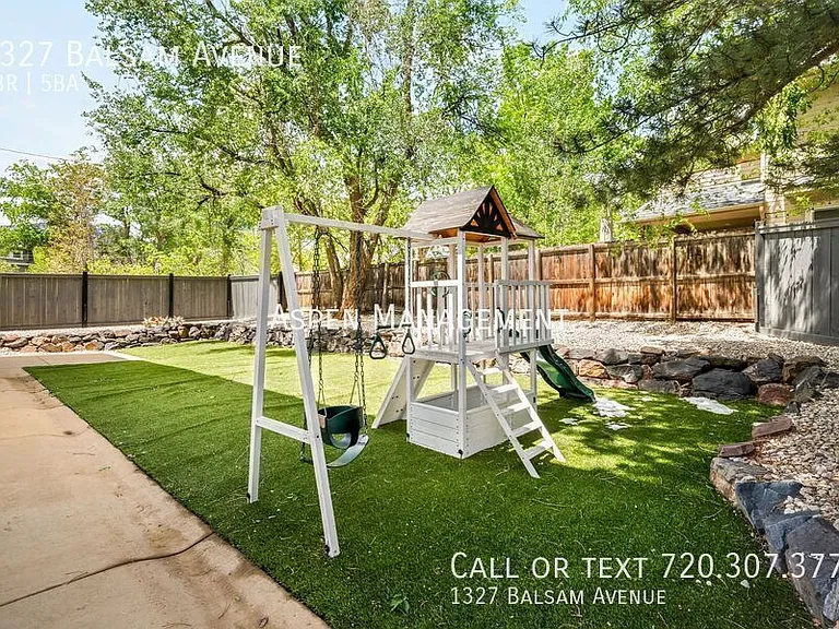 1327 Balsam Ave — Photo 44
