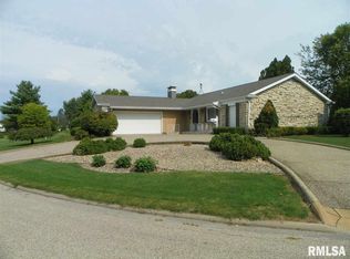 1175 Willow Ln, Galesburg, IL