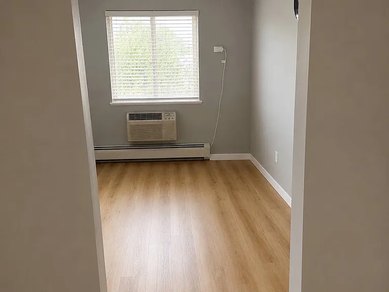 Villa Verde Dr — Photo 4