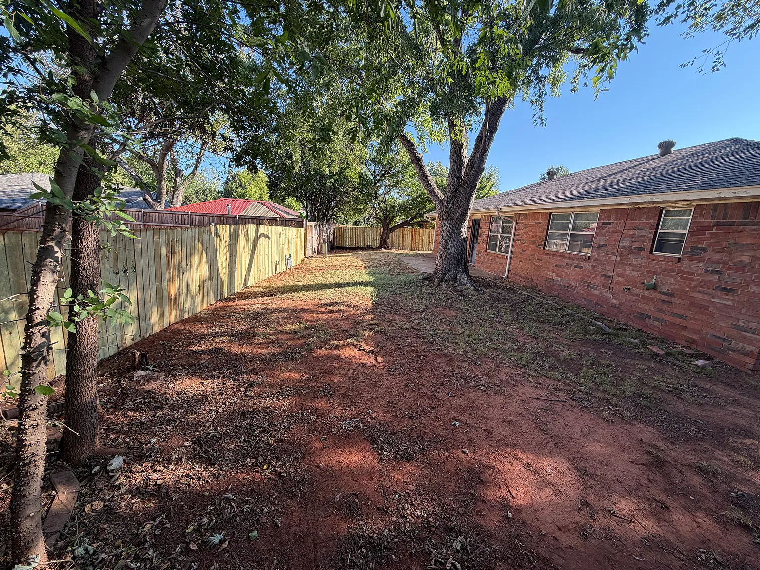 3 bed, 1728 sqft, $1,580 — Photo 2
