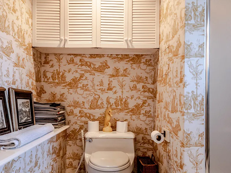 789 Accabonac Rd — Photo 13