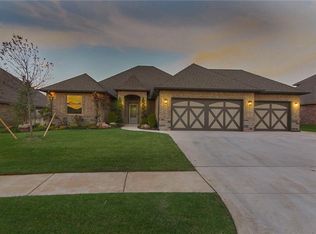 12512 Stonecrest Ln, Oklahoma City, OK 73142