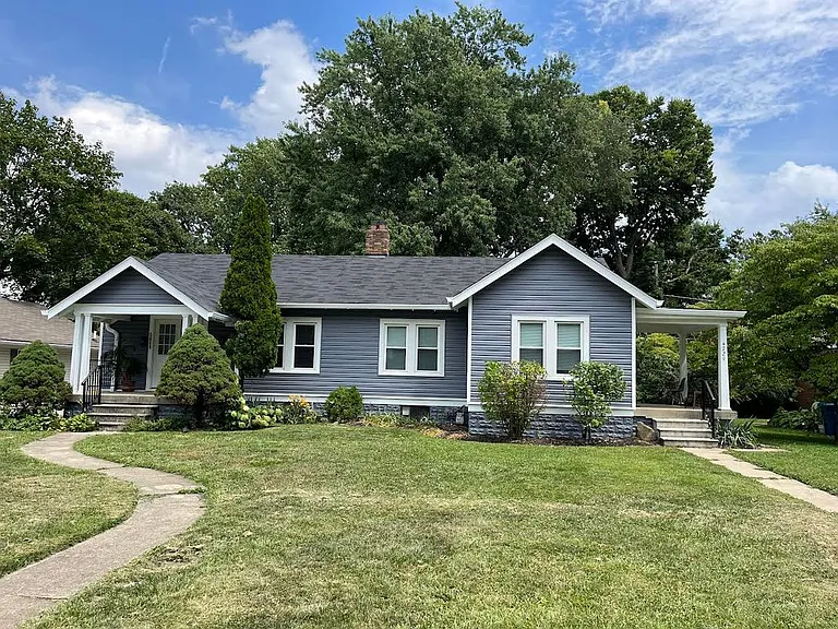 4731 Hinesley Ave — Photo 1