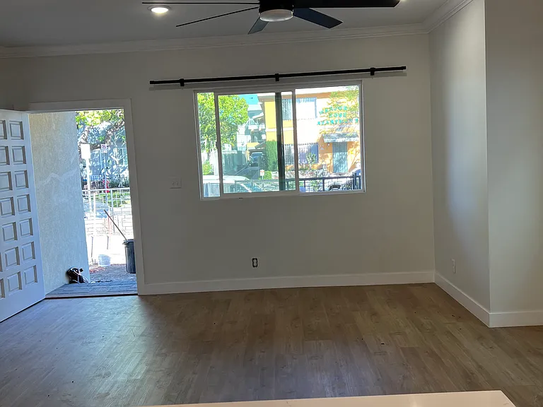 5300 Romaine St #0 — Photo 11