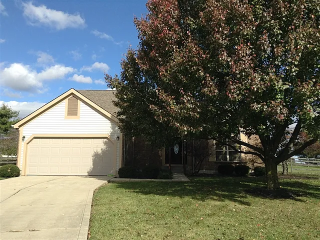 5037 Fieldhurst Ct photo 1